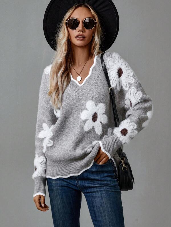 LEAH | Elegant V-Neck Floral Sweater