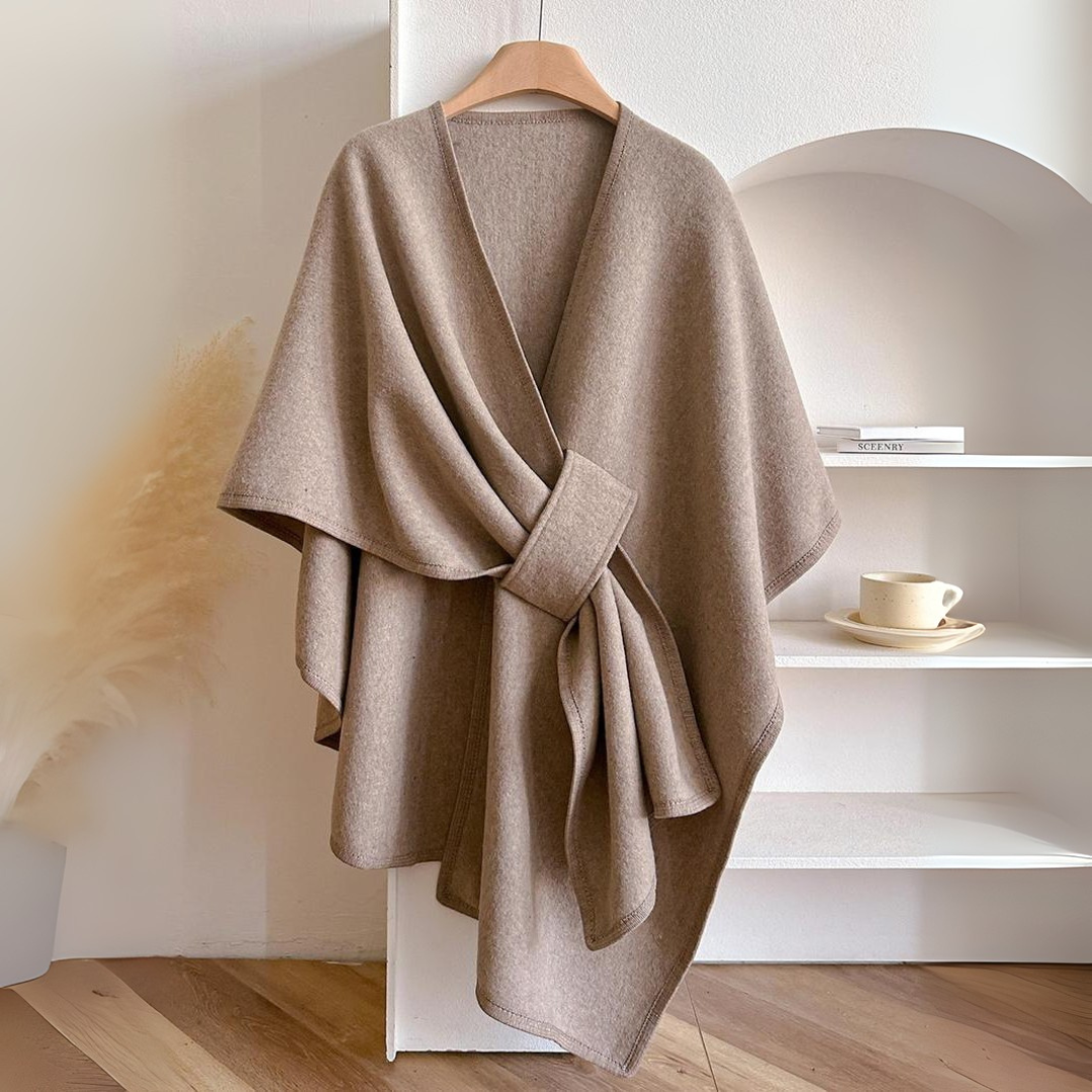 Auren Élise – Luxe Draped Fleece Shawl